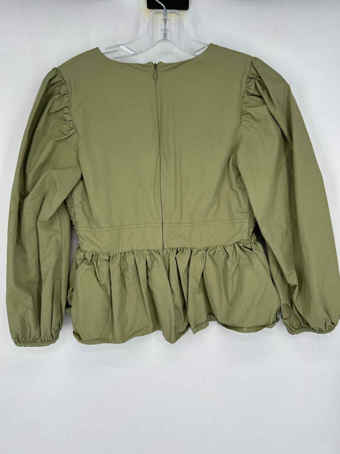 Hyacinth House Size M Light Olive Long Sleeve