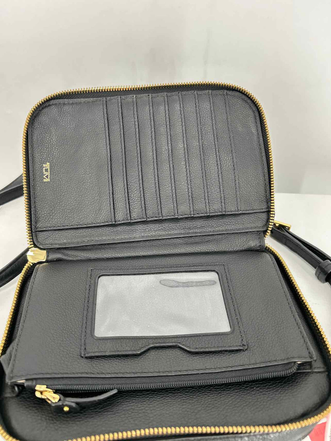 Tumi Black Leather Pre Owned Crossbody