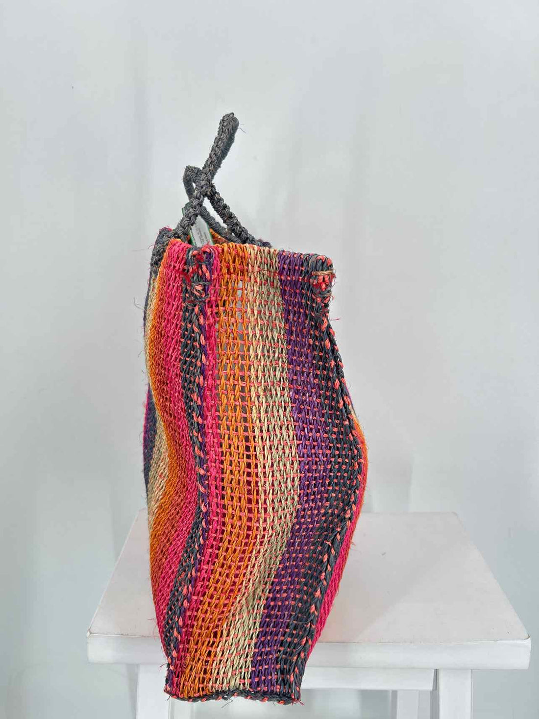 No Brand Name Rainbow Striped Straw Pre Owned Tote