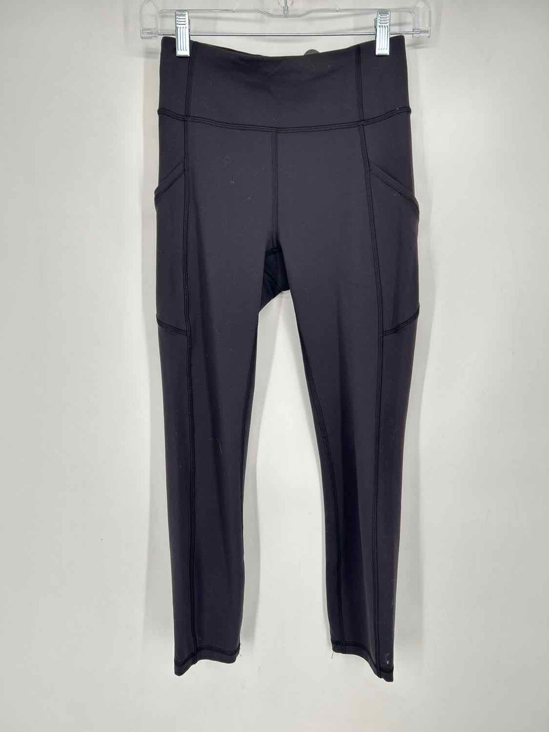 Lululemon Size 4 Black Active Leggings
