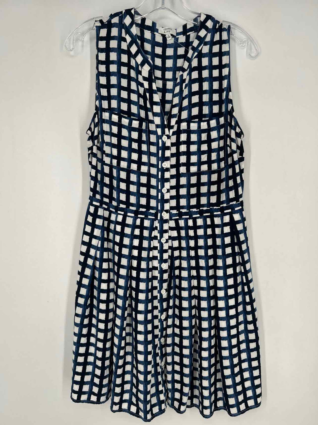Crown & Ivy Size 10 White & Navy Sleeveless Dress