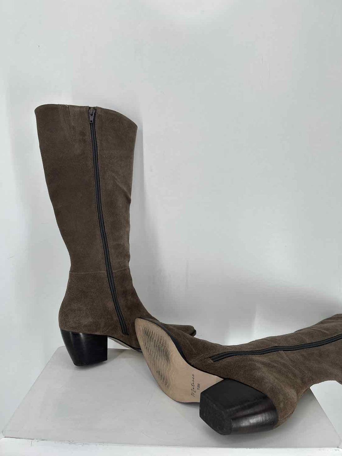 Matisse Women Size 7.5 Puddy Knee-High Boot