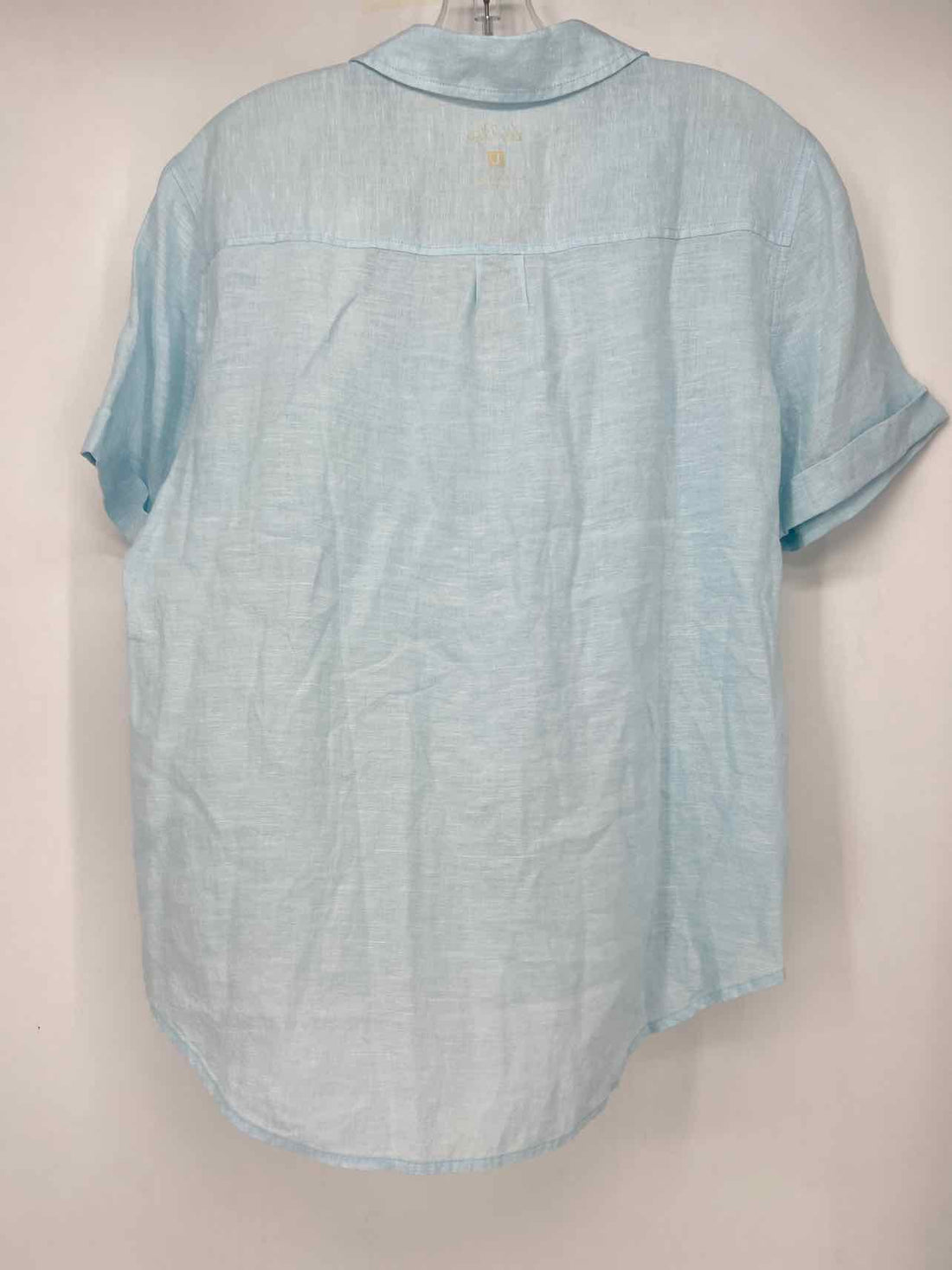 Lilly Pulitzer Size L Light Blue Linen NWT Short Sleeve