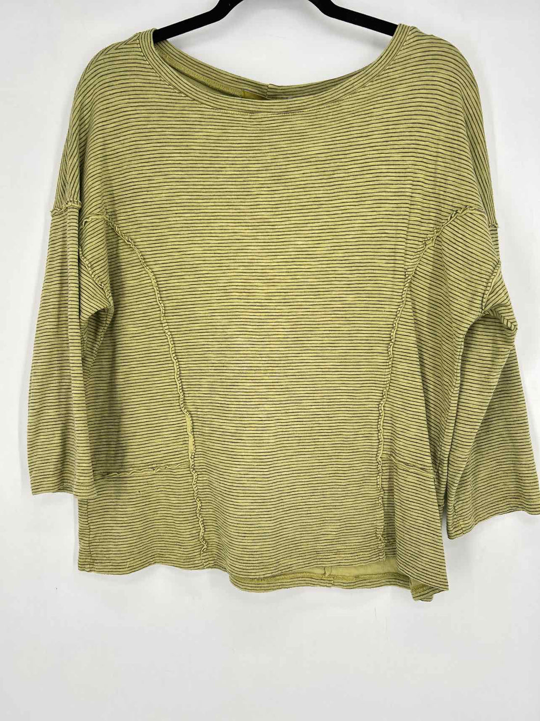 Cut Loose Size M Green & Black Striped Long Sleeve