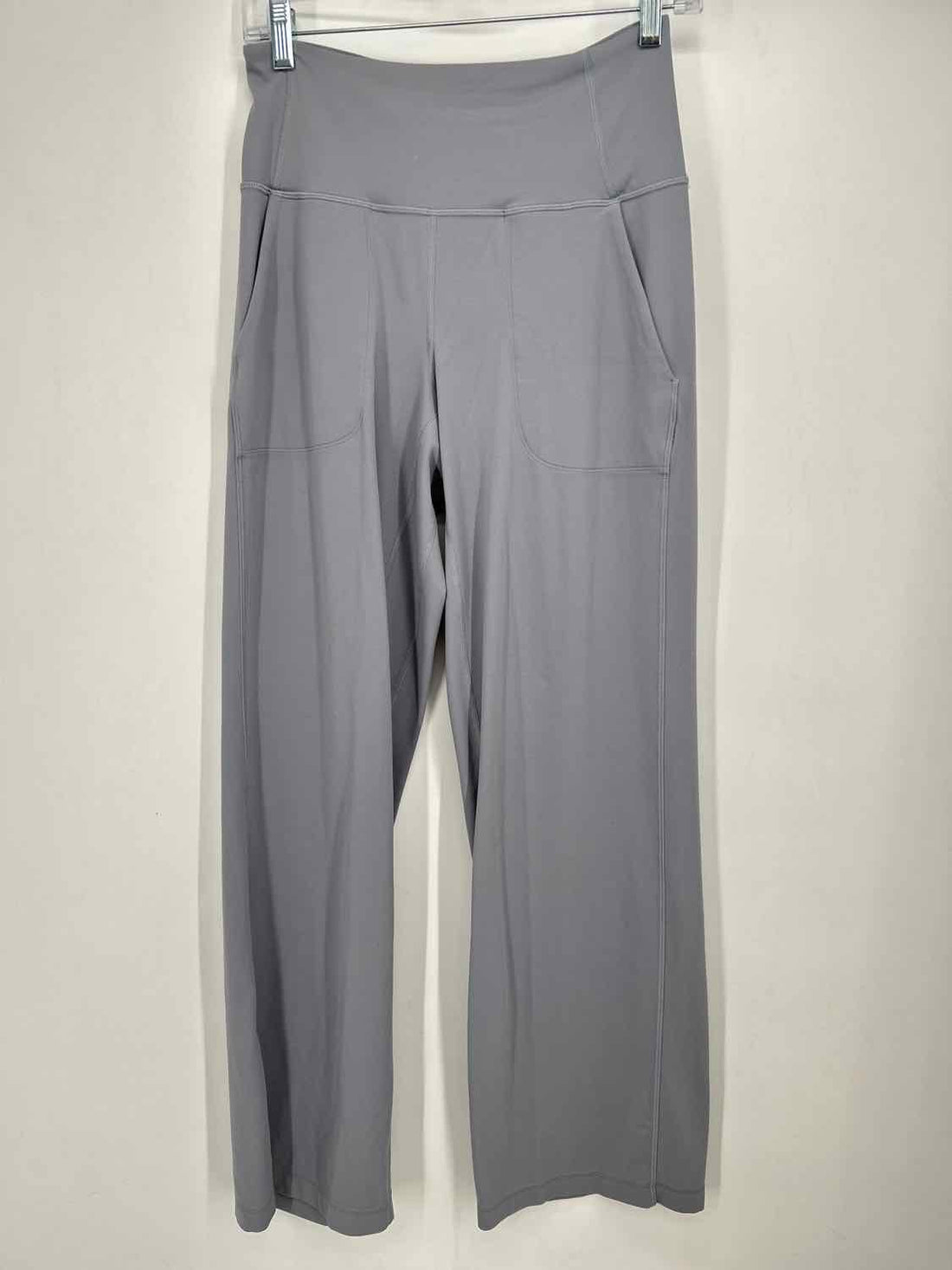 Lululemon Size 6 Light Gray Active Pants