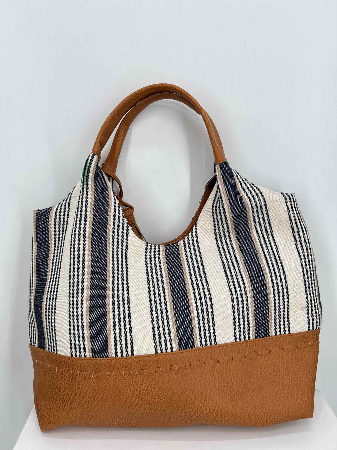 Bueno White & Navy Striped Faux Leather & Canvas Excellent Condition Tote