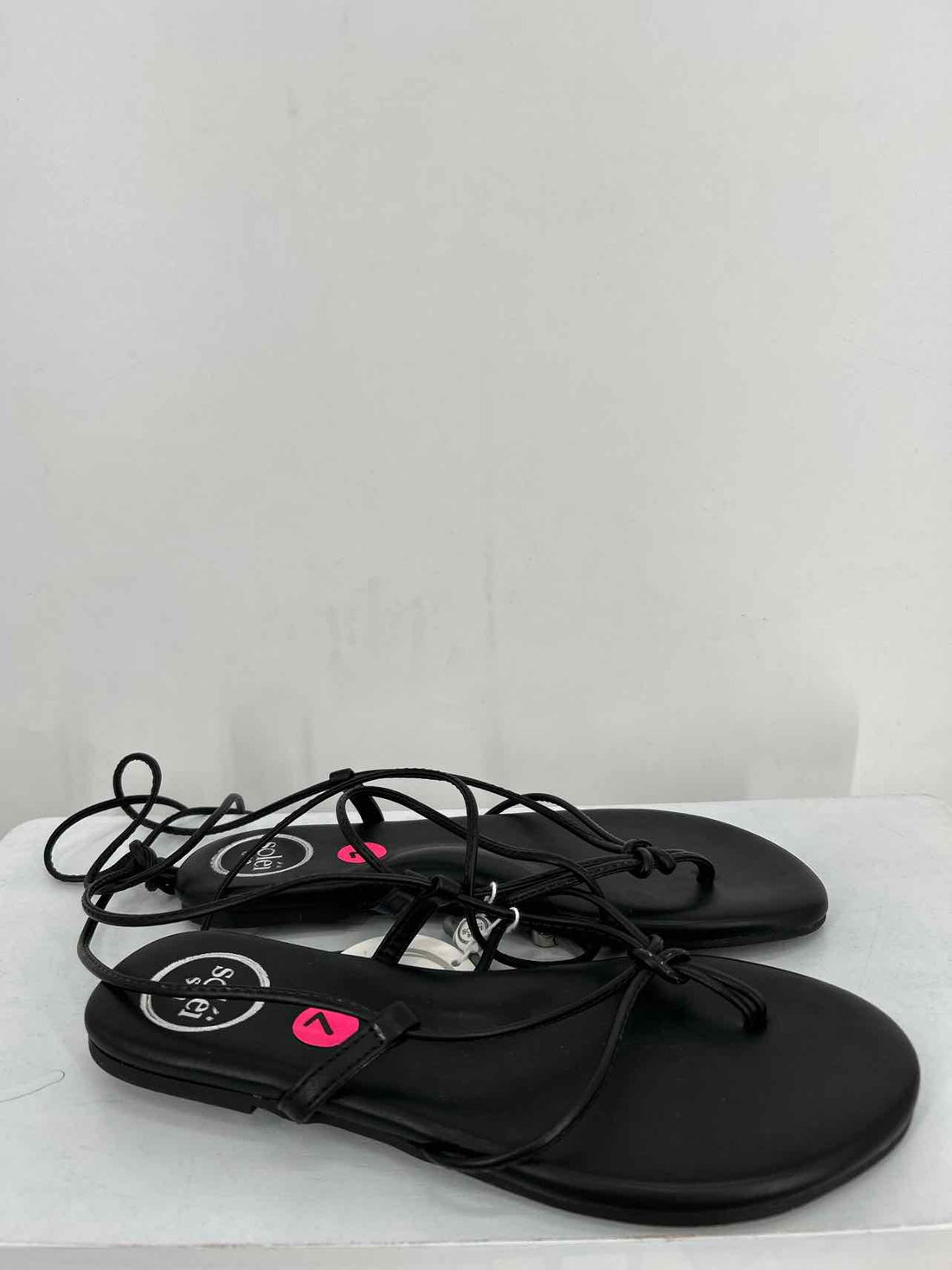 Solei Sea Women Size 7 Black NWT Sandals a