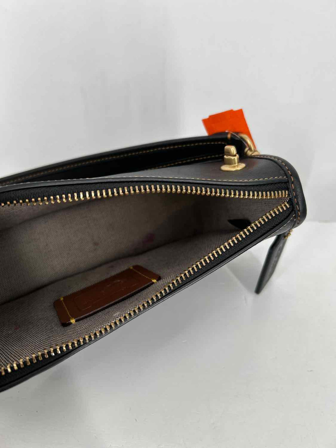Coach Swinger 20 Black Genuine Leather Shoulder