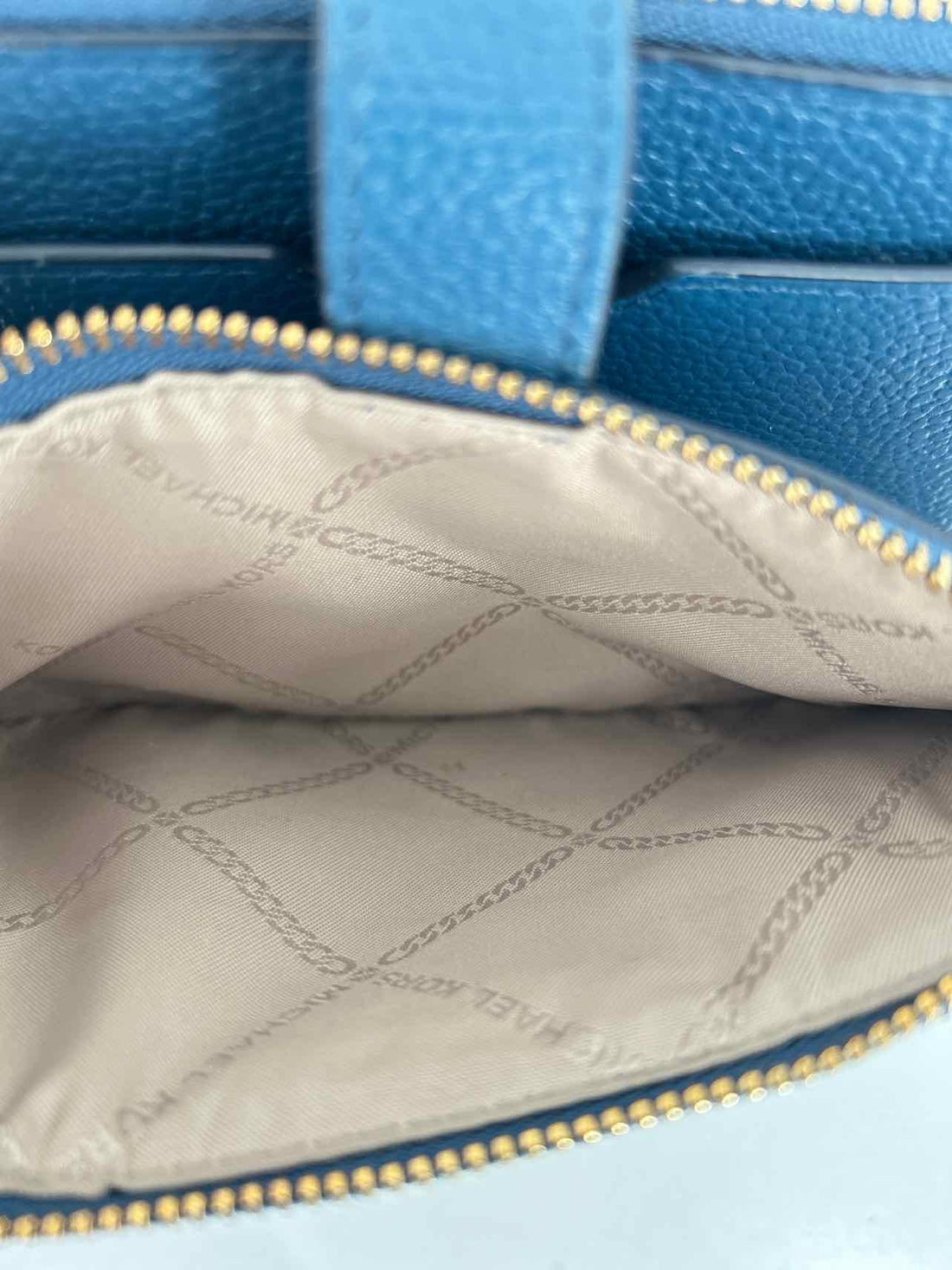 Michael Kors Navy Leather Pre Owned Wallet