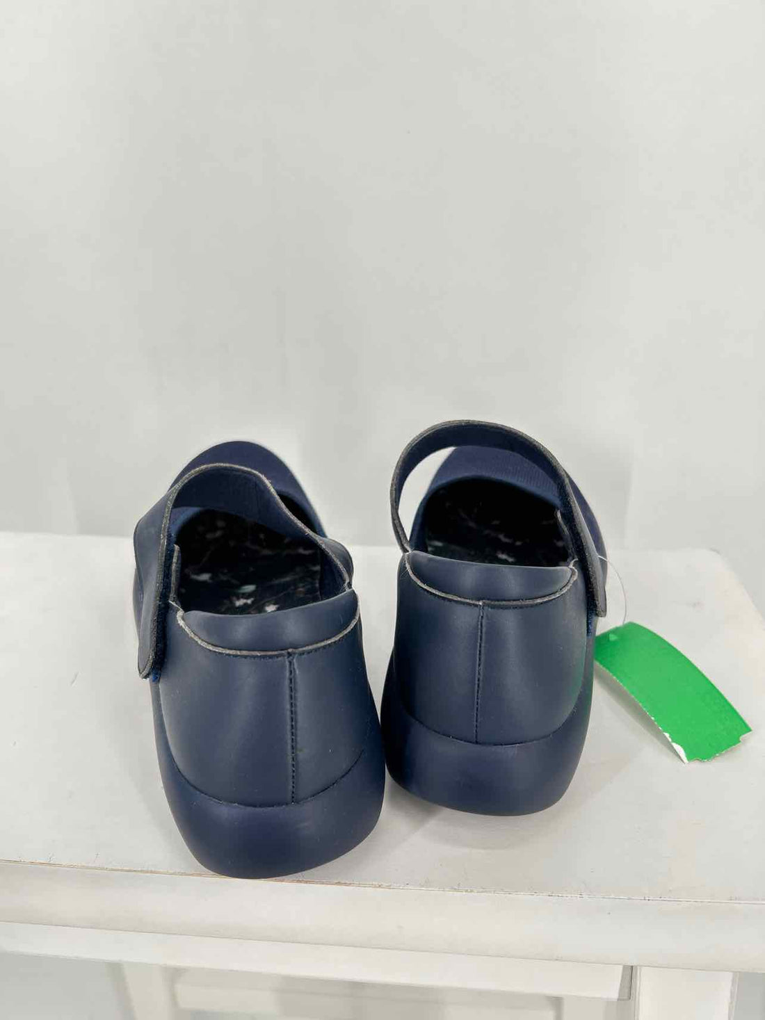 Alegria Women Size 37 (6.5-7) Navy Flats