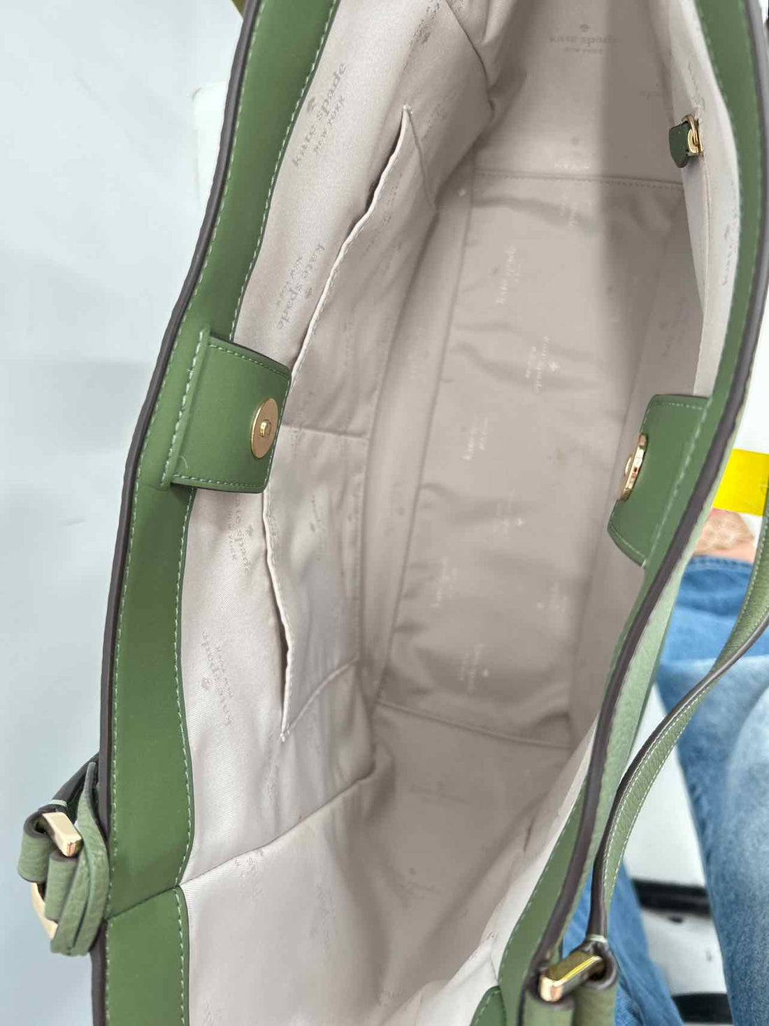 Kate Spade Olive Pebbled Leather Pre Owned Tote