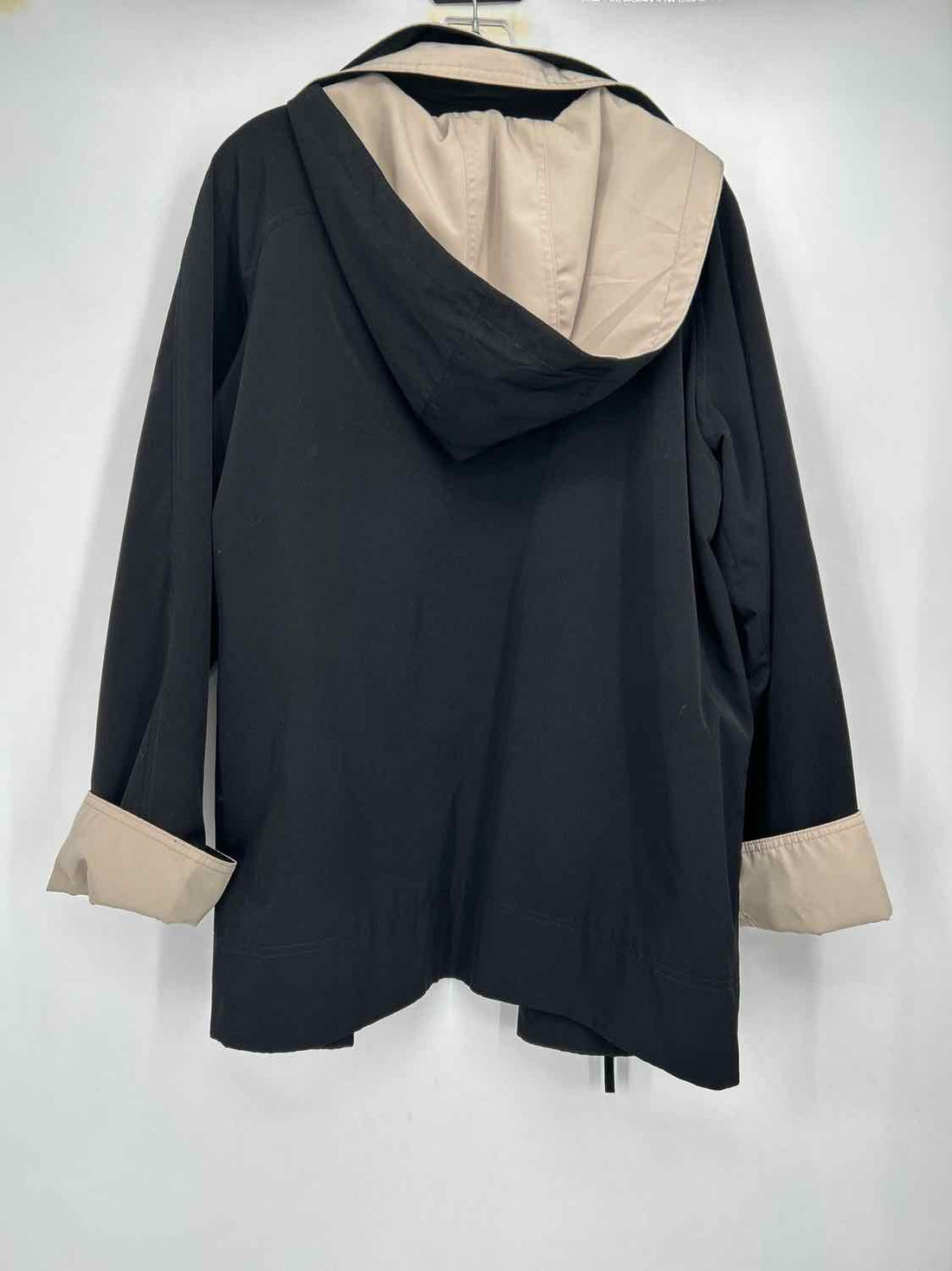 Nautica Size L Black & Beige Coat