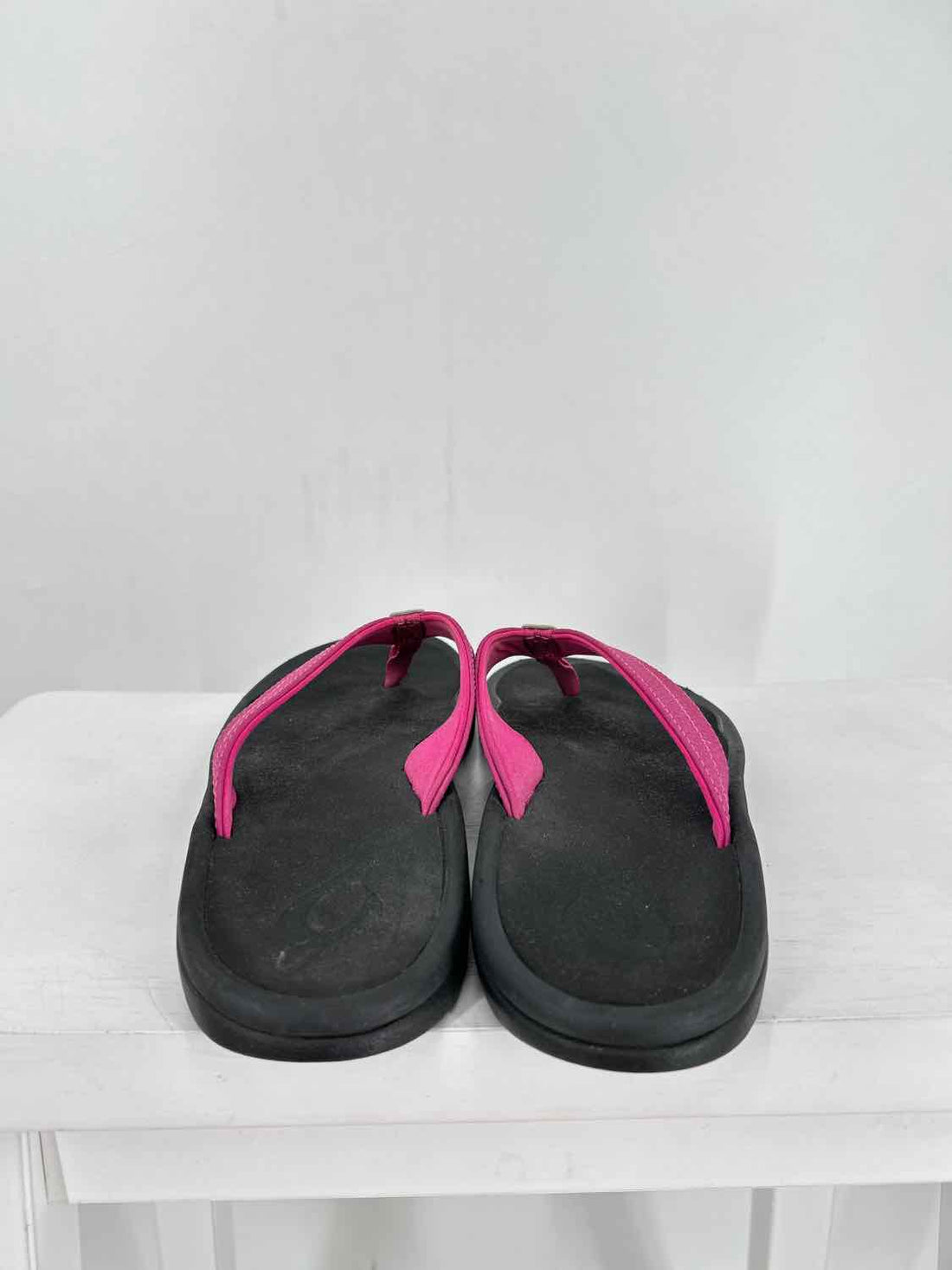 Olu Kai Women Size 7 Pink Sandals