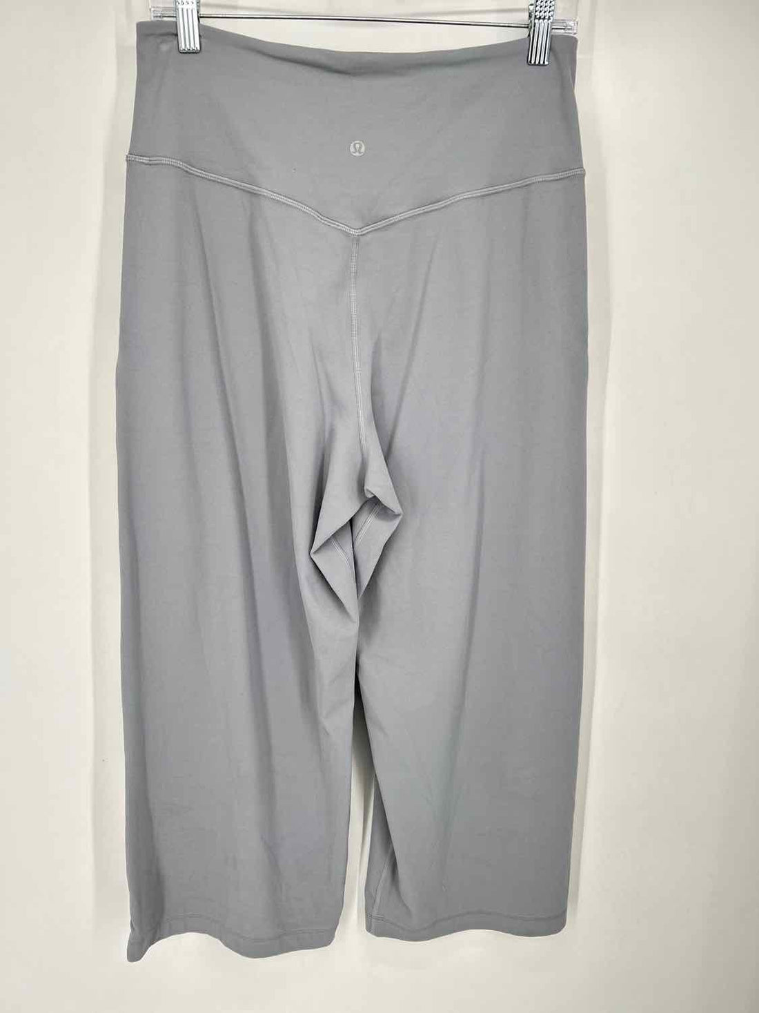 Lululemon Size 10 Light Gray Active Pants