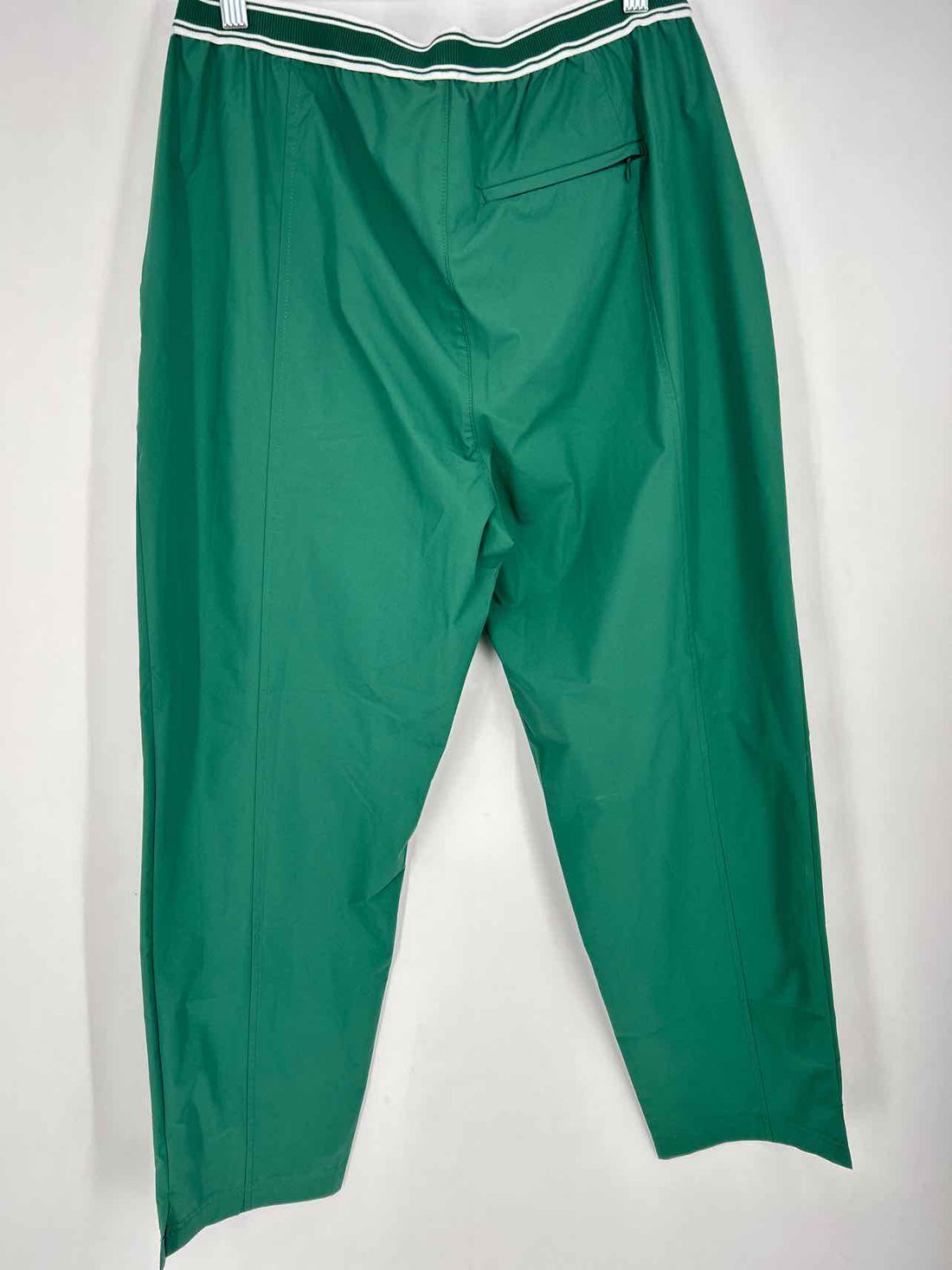 Vineyard Vines Performance Size M Green NWT Active Pants