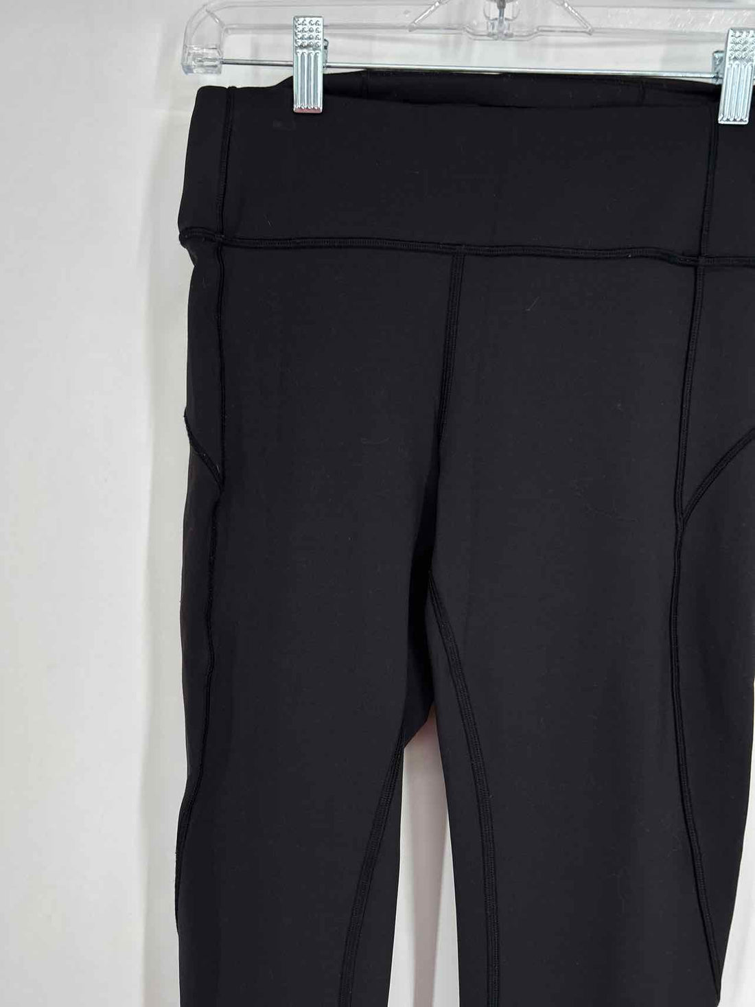 Lululemon Size 8 Black Active Leggings