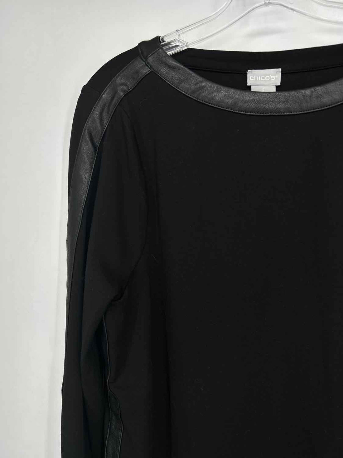 Chicos Size 3(XL) Black Faux Leather Pre Owned Long Sleeve