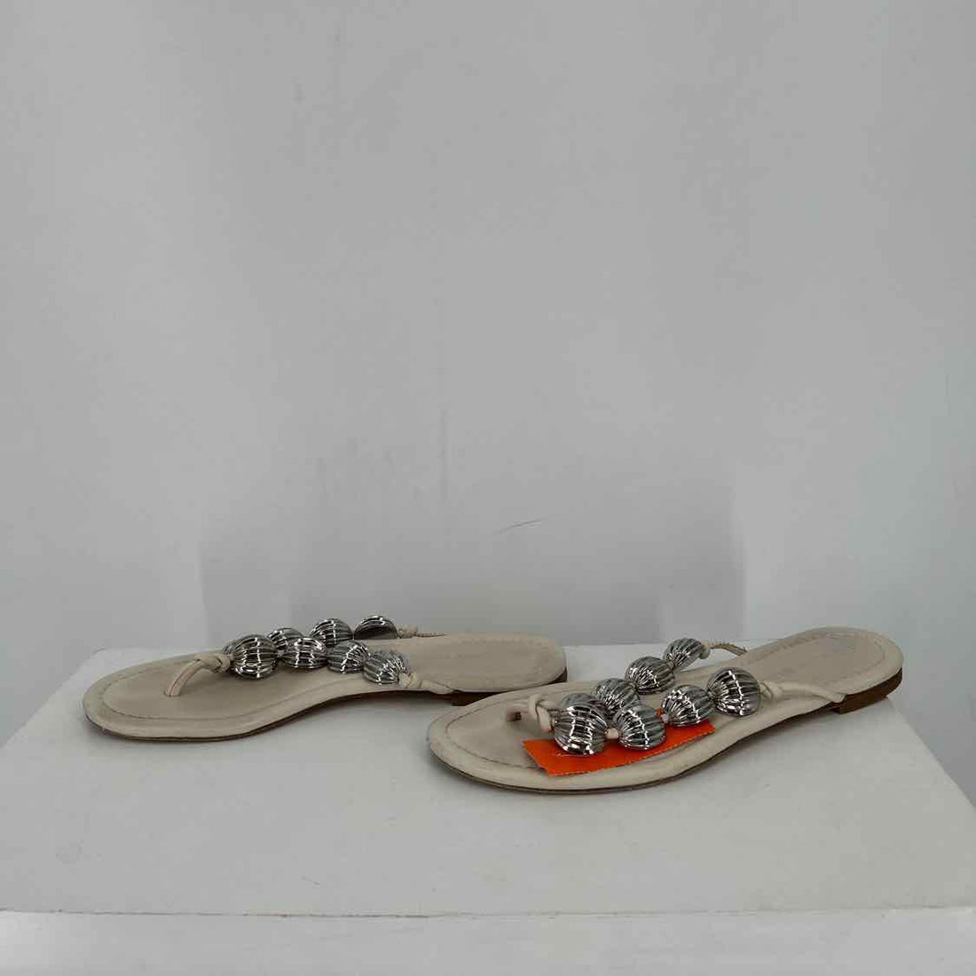 Tory Burch Women Size 7 Ivory & silver Sandals