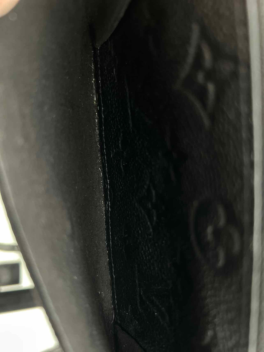 Louis Vuitton Vavin Woc Empreinte Black Leather Like New LUXURY