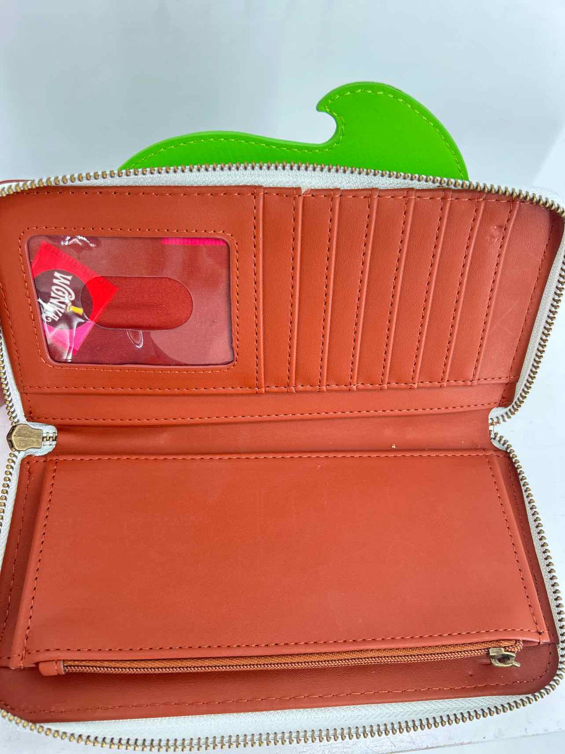 Loungefly White & Brown NWT Wallet