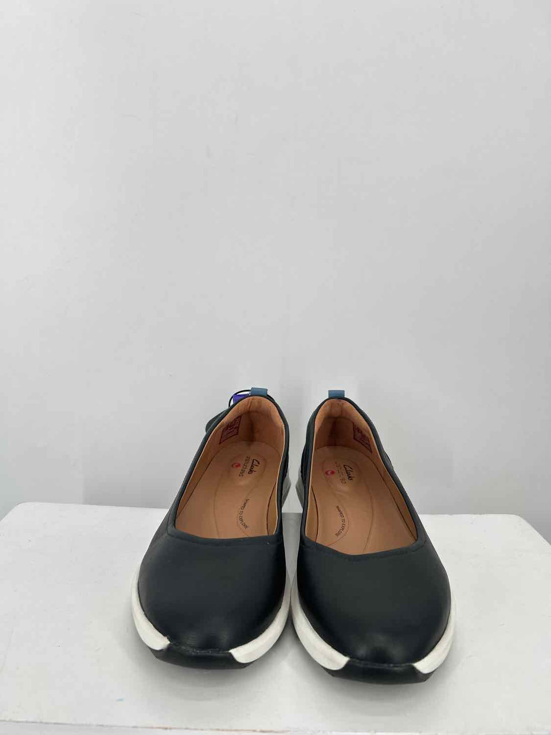 Clarks Un Rio Wedge Women Size 7 Black & White Loafers