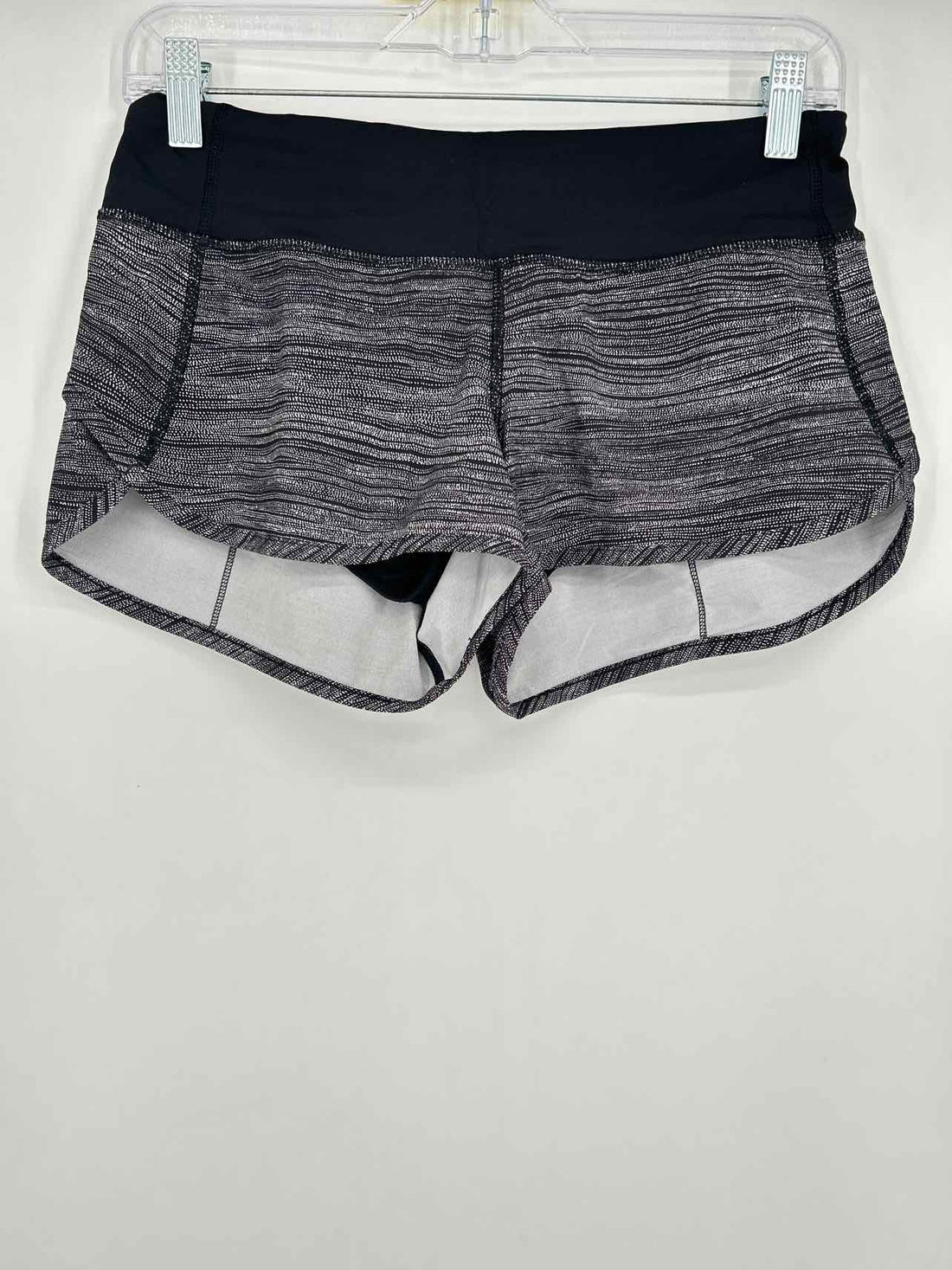 Lululemon Size 4 Black Print Active Shorts