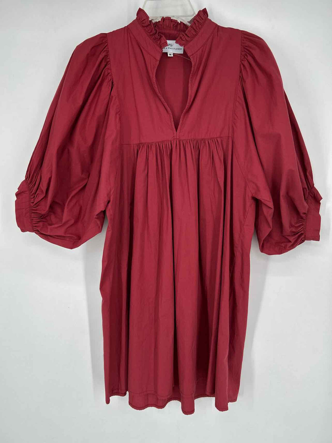 Never A Wallflower Size M Maroon Short Sleeve Dress