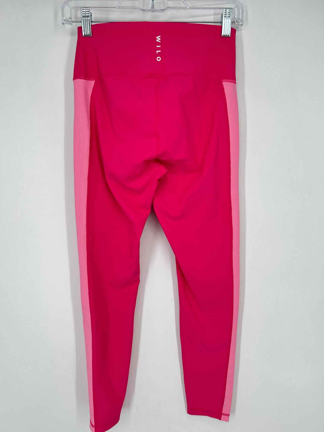 WILO Size M Pink Colorblock Active Leggings