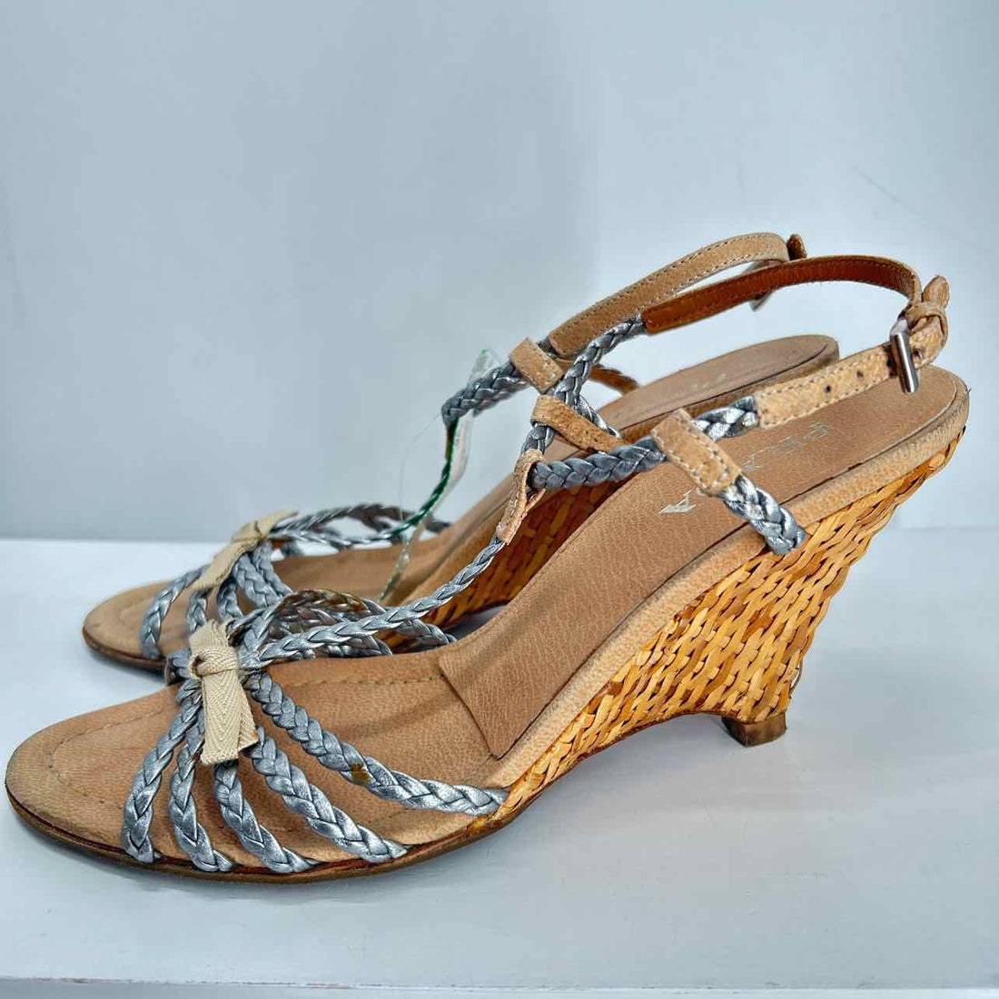 Prada Bow Wedge Women Size 38 Silver Pre Owned Leather LUXURY