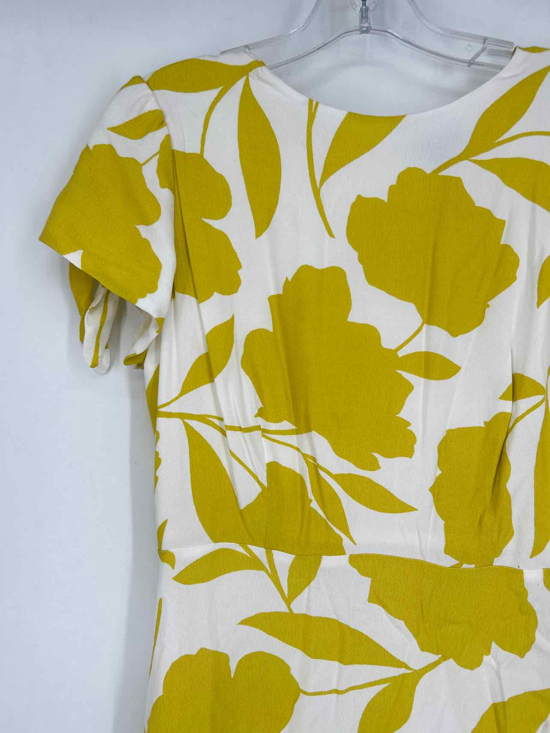 Ann Taylor Size 4 White & Yellow Short Sleeve Dress