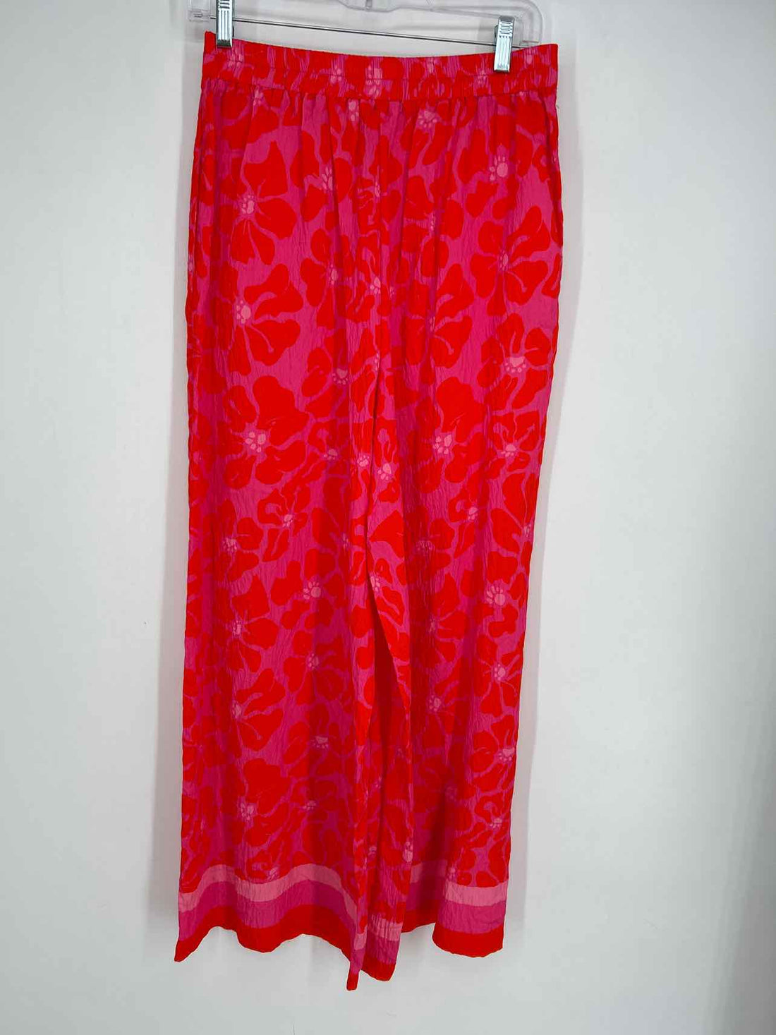Mary Square Size S Dark Pink & Red Print NWT Pants