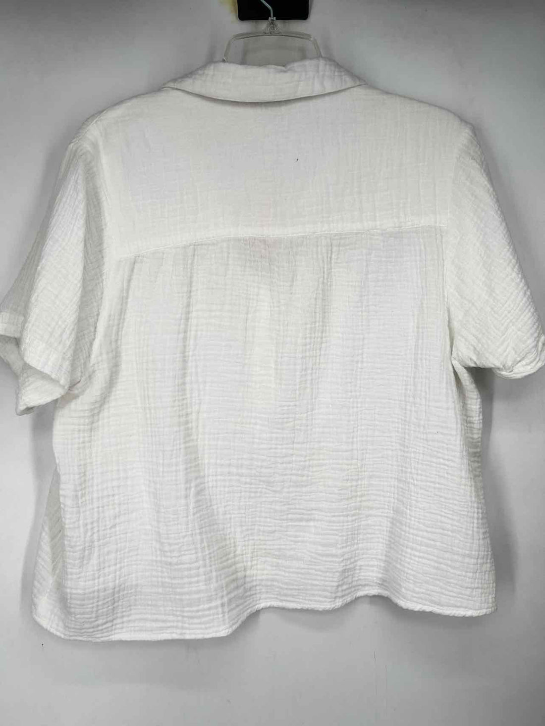 Sundance Size M White Gauze Short Sleeve