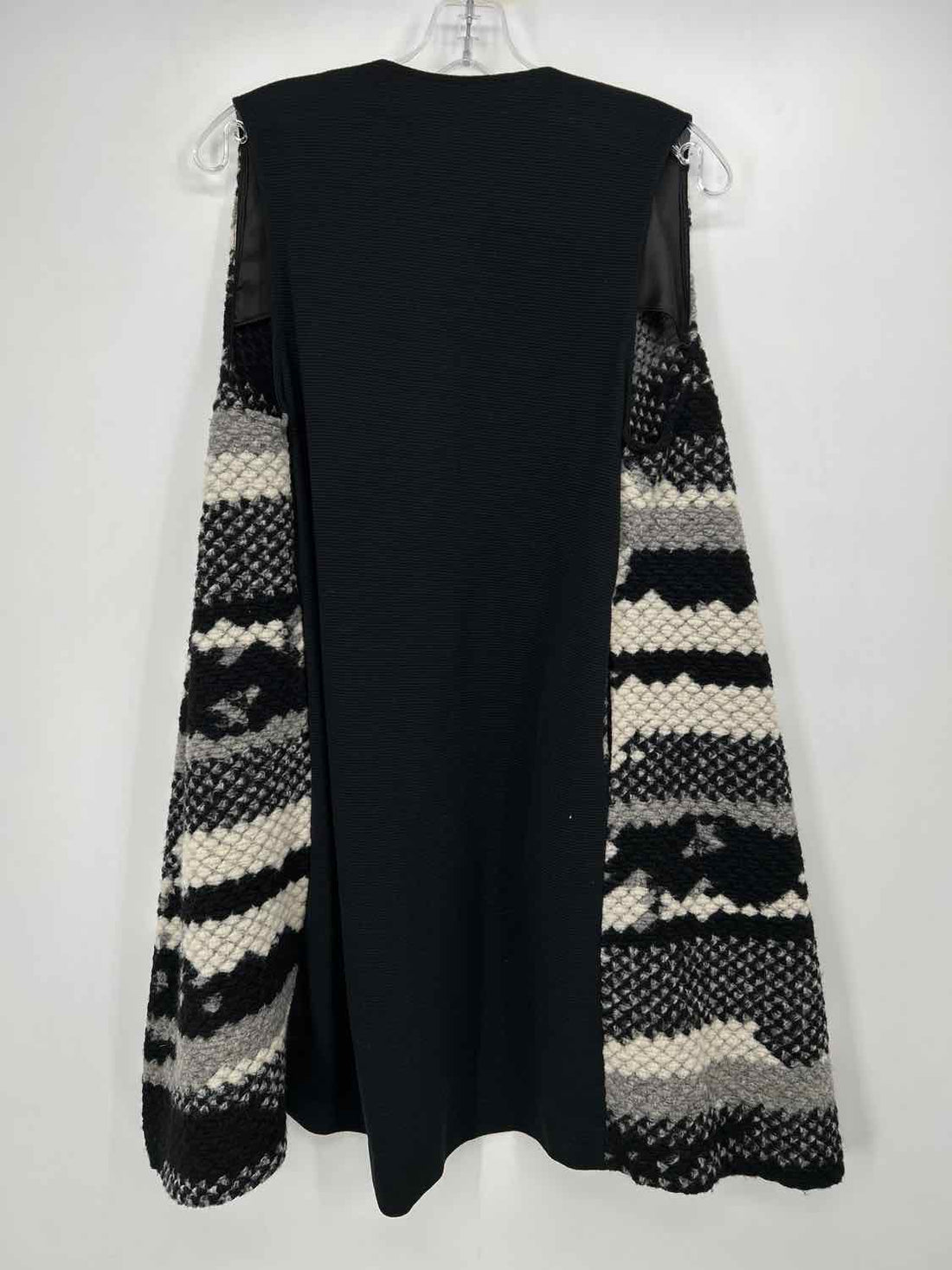 Guest Editor Size L Black & Gray Wool Blend Vest