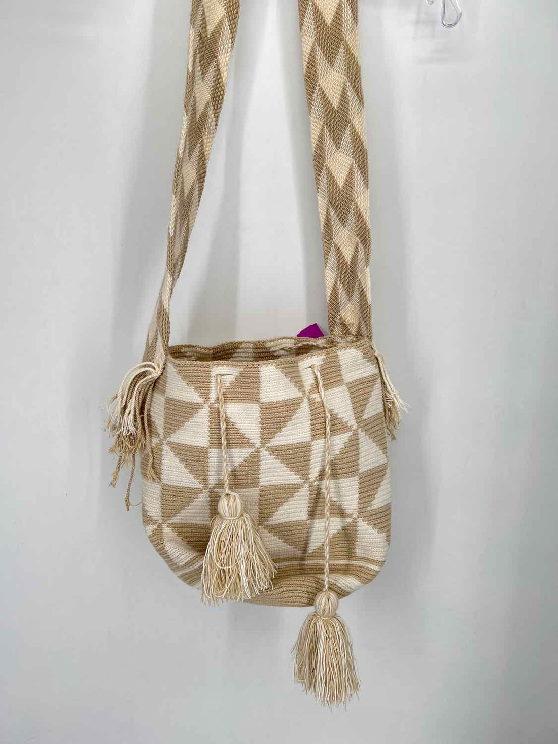 Wayuu mochila Cream & Beige Woven Bucket