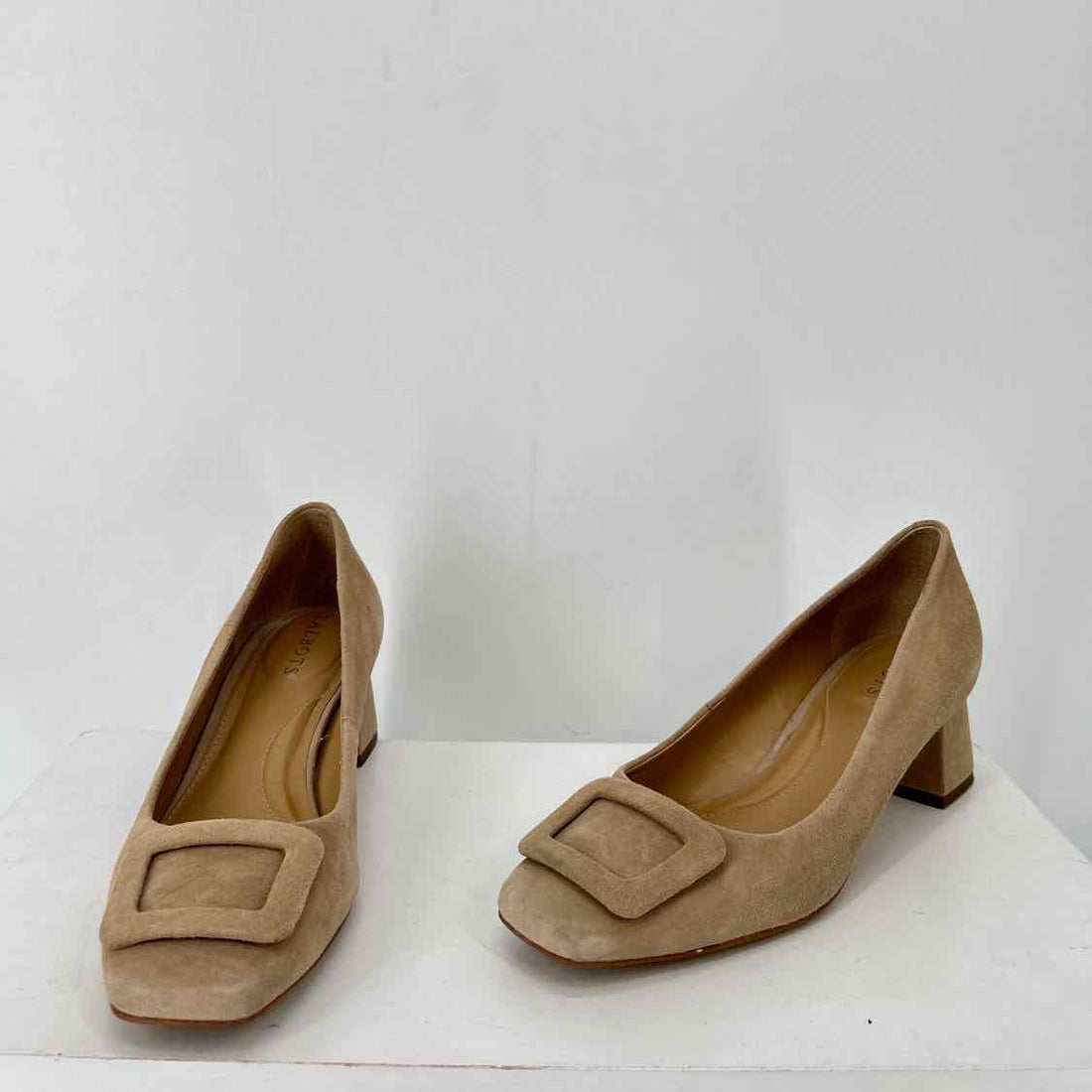 Talbots Women Size 7.5 Tan Genuine Suede Heels