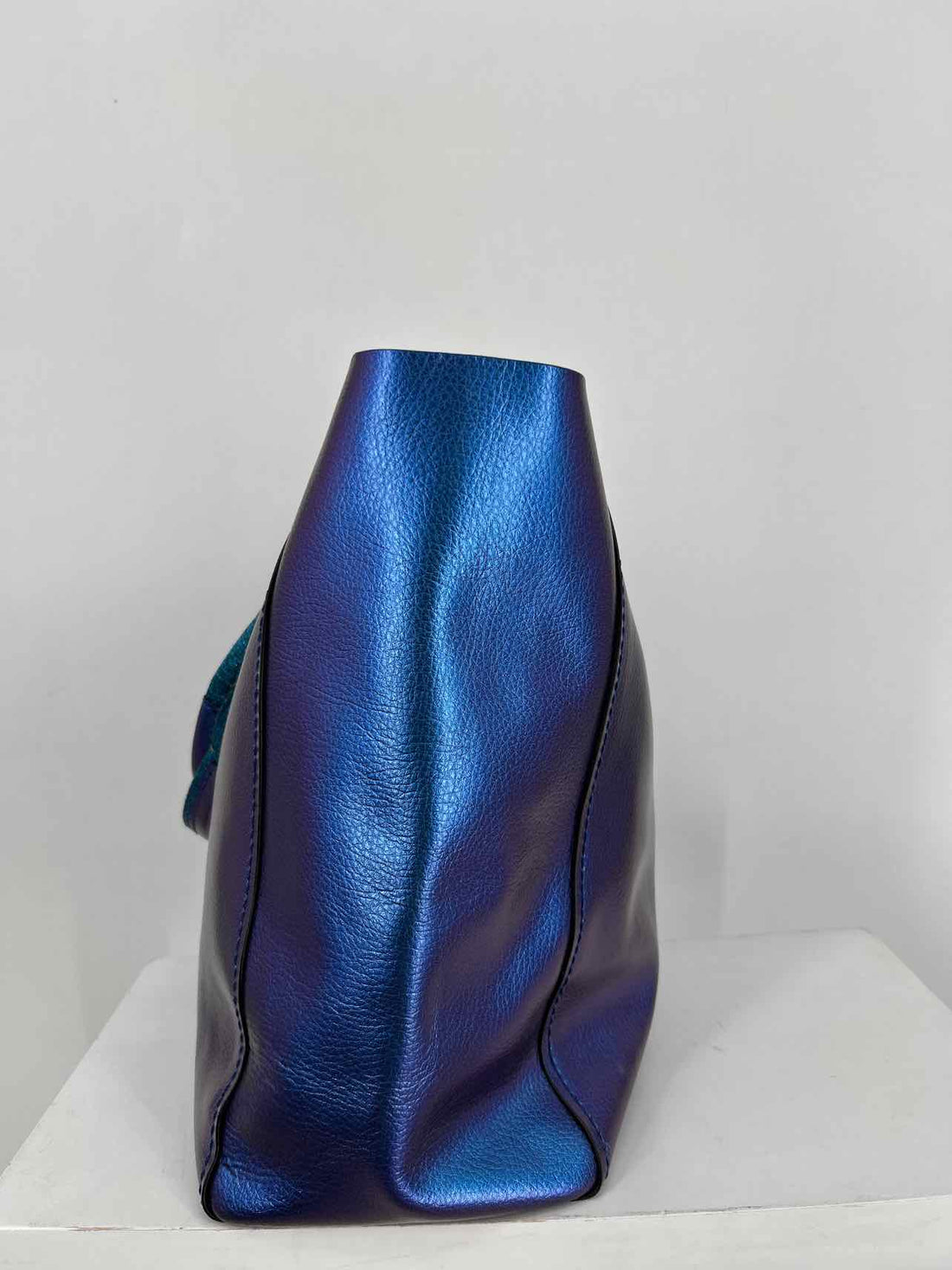Coach Oil Slick Genuine Leather oil Slick RARE COLLECTABLE