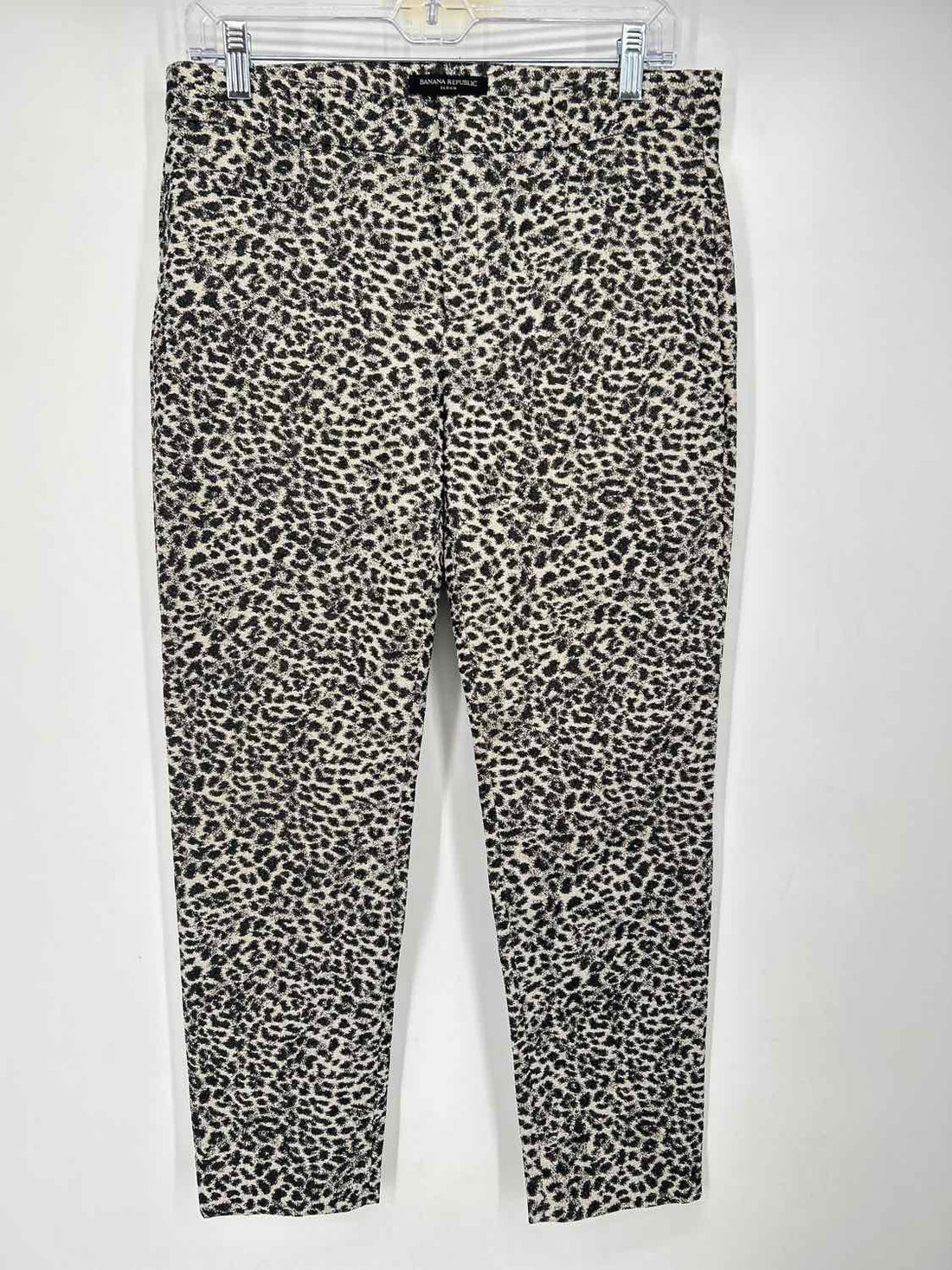 Banana Republic Size 8P Leopard Shimmer Pants