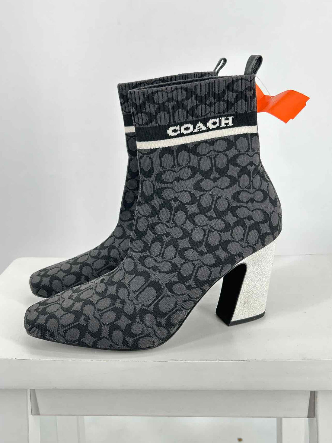 Coach Women Size 8.5 Grey Ankle Boot