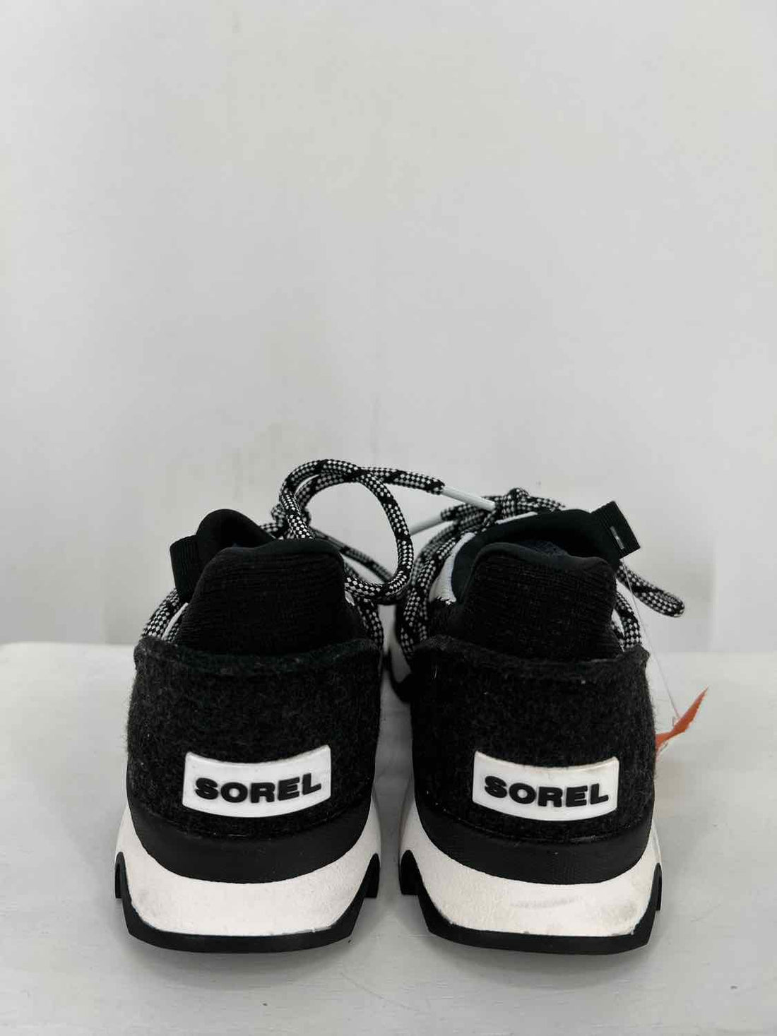 Sorel Women Size 6.5 Black & White Sneakers