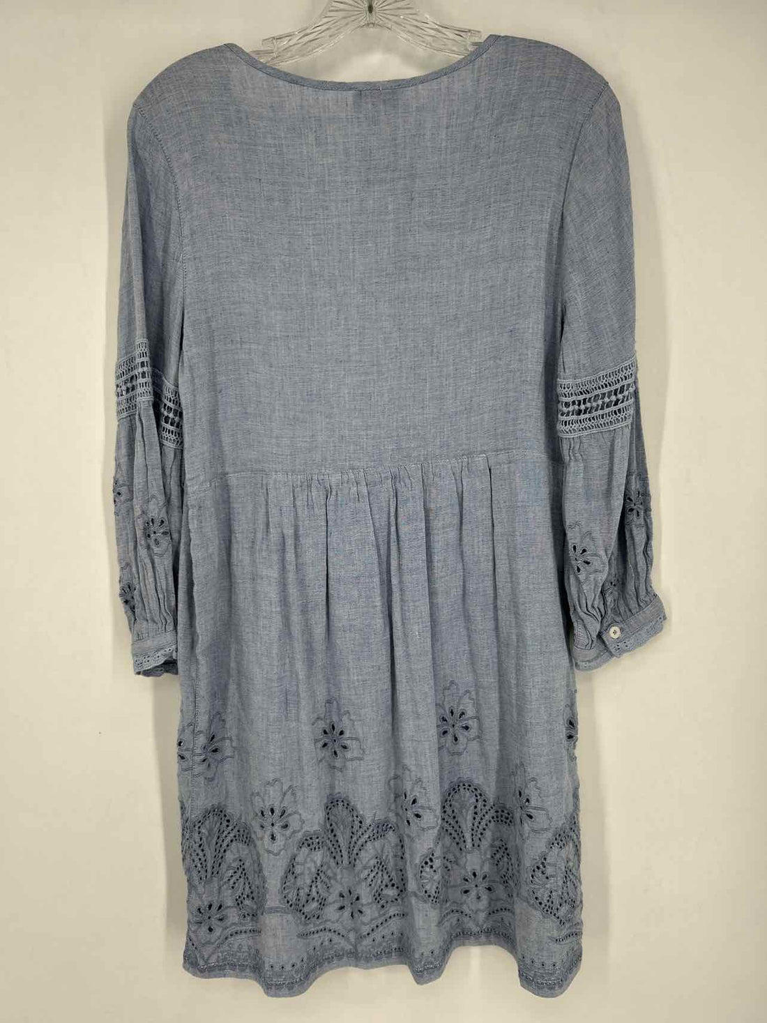 Tommy Bahama Size SP Chambray Eyelet Long Sleeve Dress