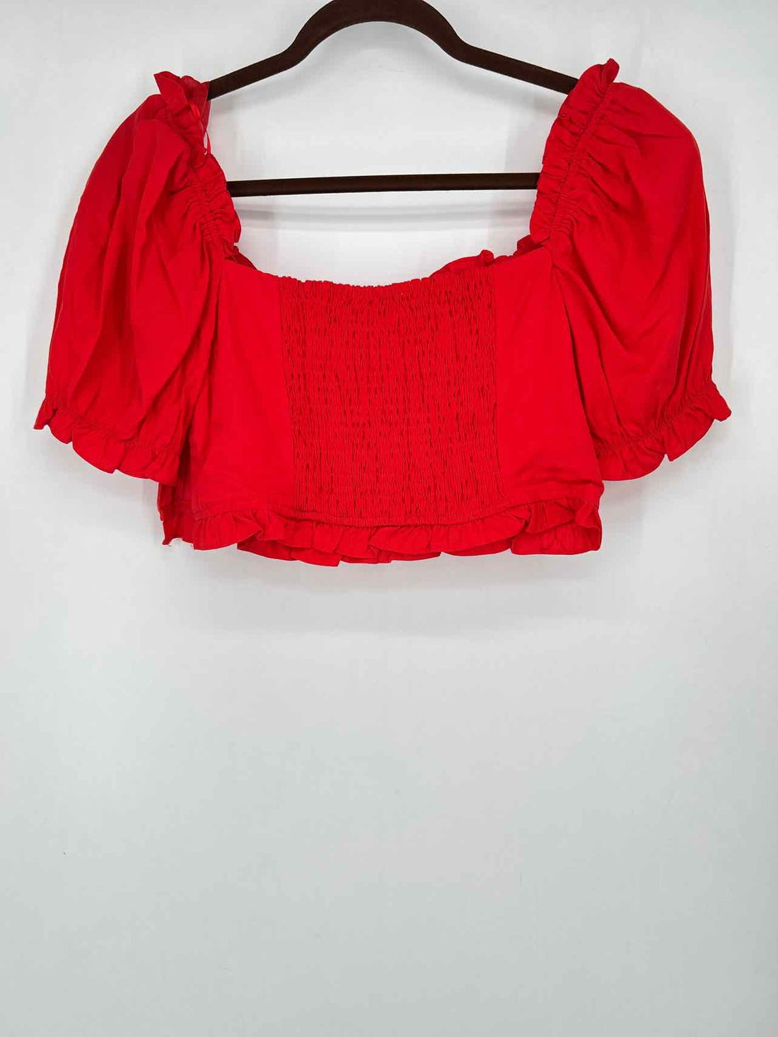 ASTR Size M Red Short Sleeve