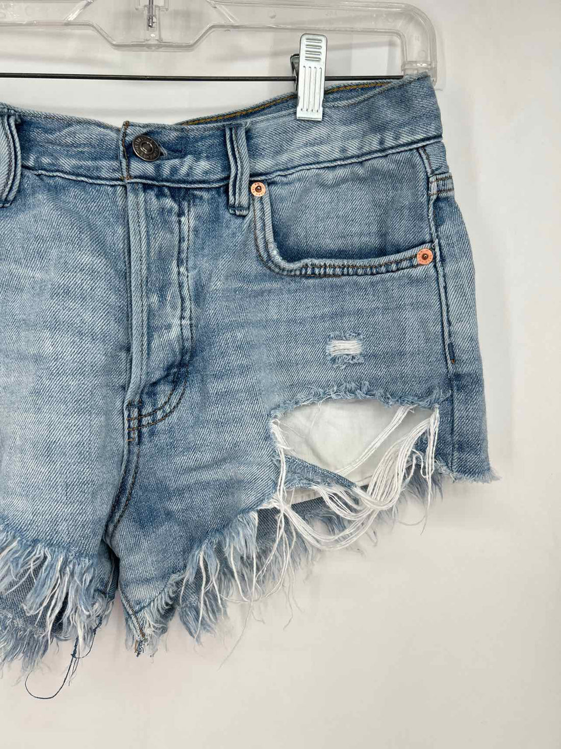 We The Free Size 27 Distressed Denim Shorts