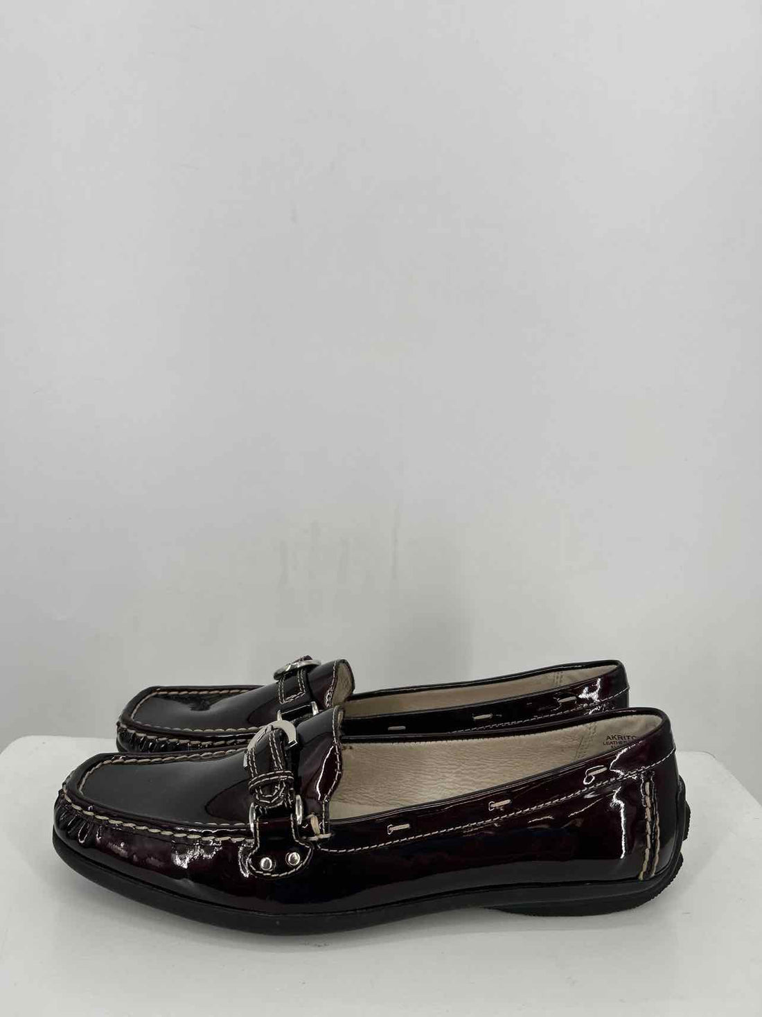Anne Klein Women Size 9.5 Dark Burgandy Patent Leather Loafers