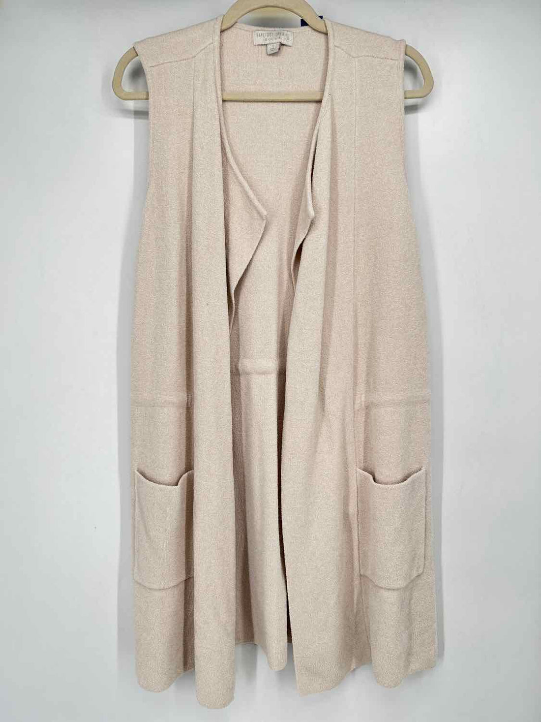 Barefoot Dreams Size L Cream Vest