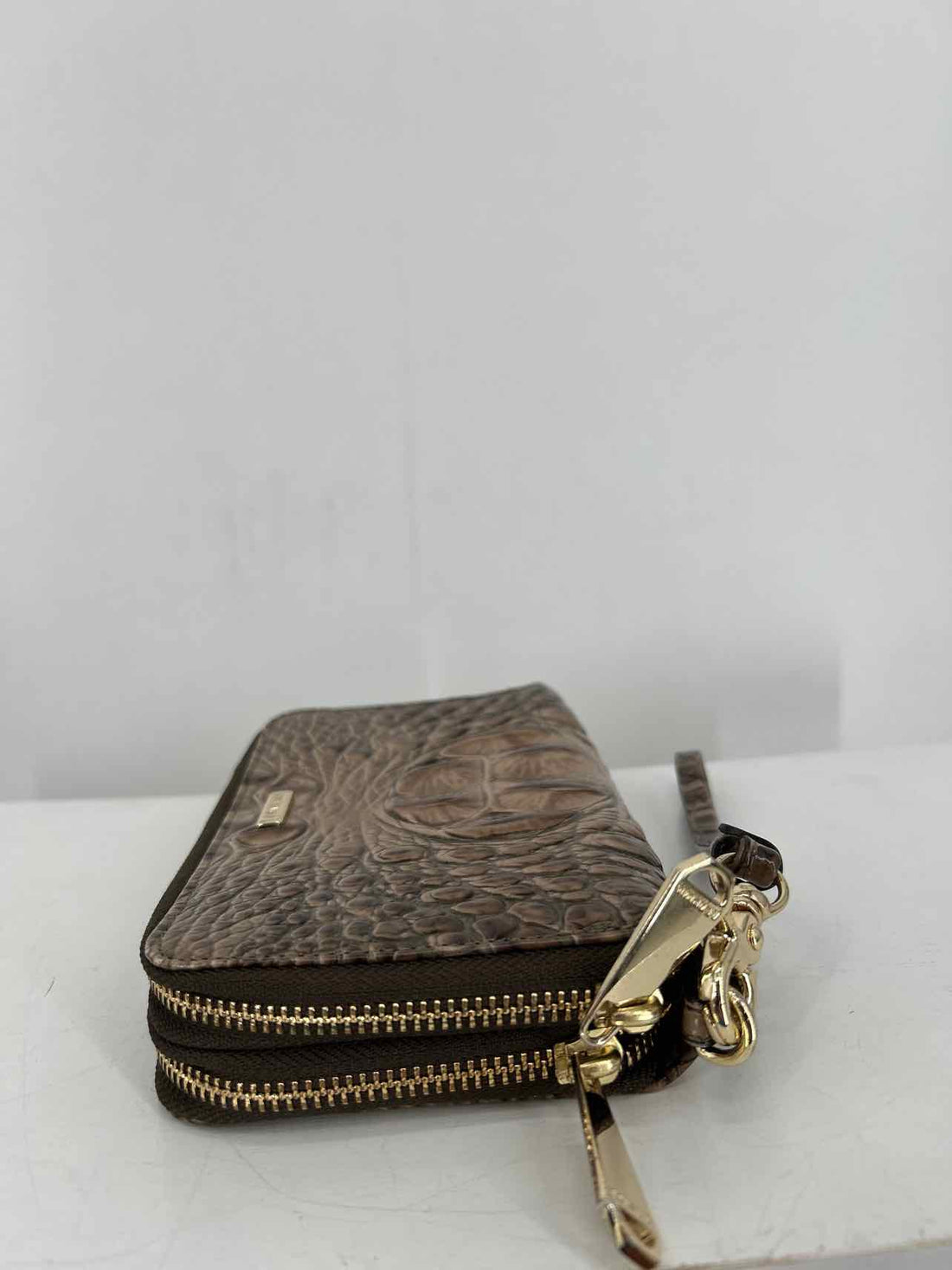 Brahmin Brown Genuine Leather Pre Owned Wallet