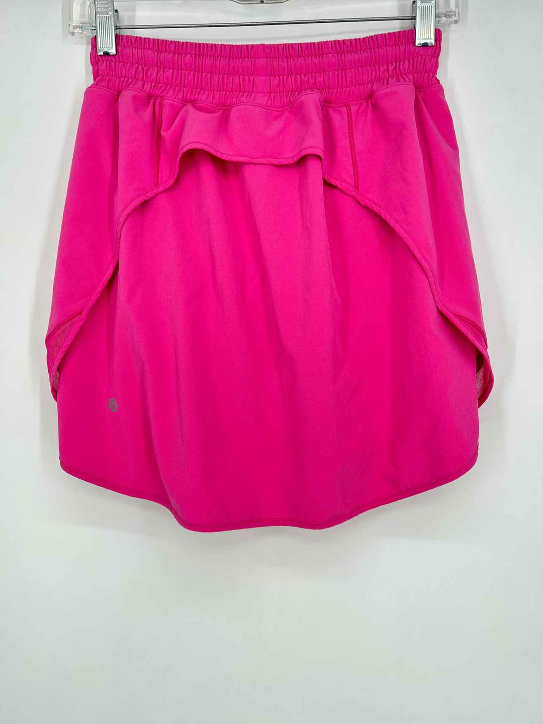 Lululemon Size 4 Hot Pink Active Skorts