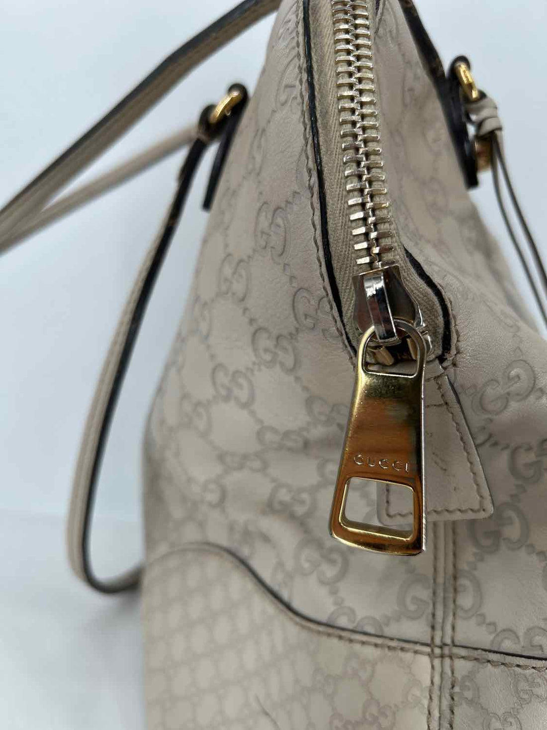 Gucci Microguccissima Bree Off White Leather As Is LUXURY