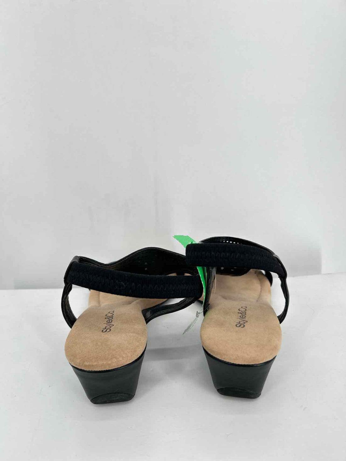 Style & CO. Women Size 7.5 Black Wedges