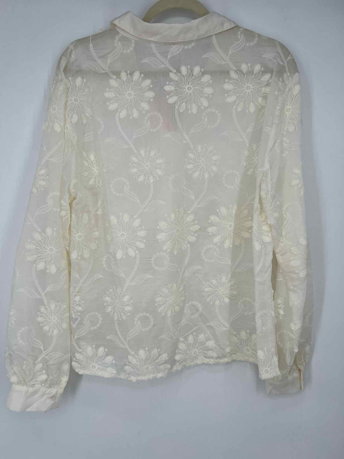 En Creme M Cream Embroidered New Boutique Top