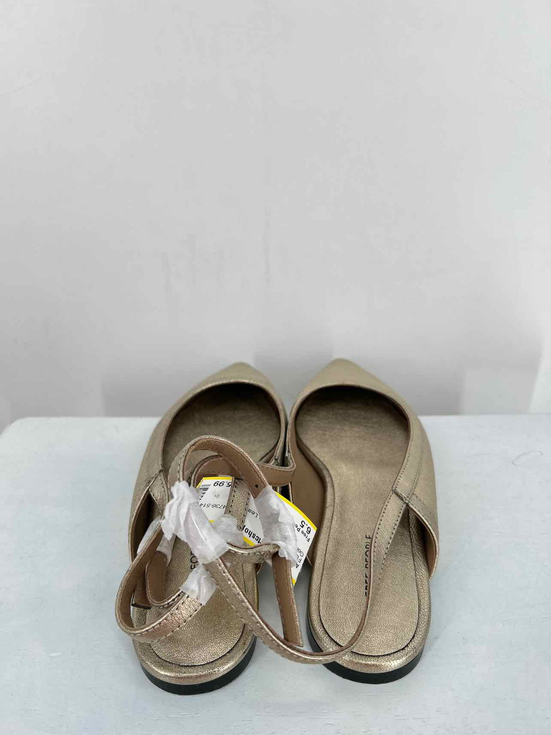 Free People Women Size 6.5 Gold NWT Genuine Leather Flats